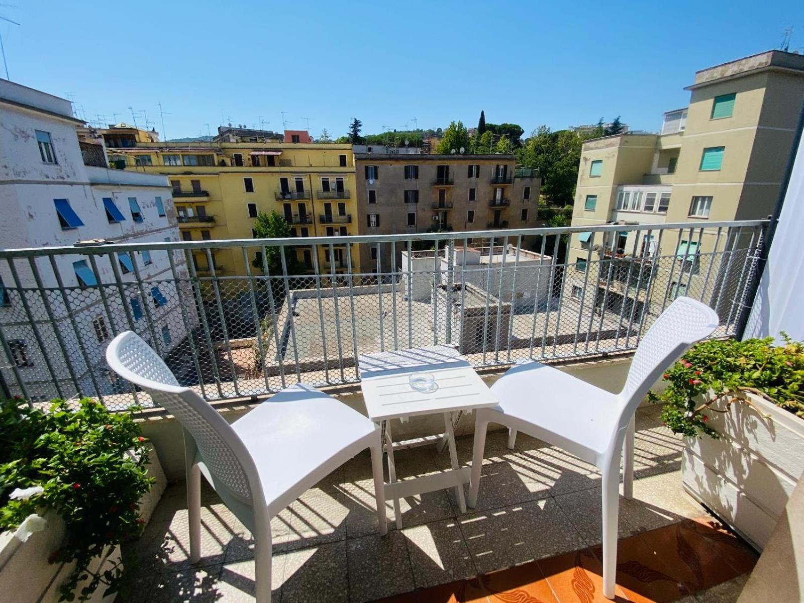 Le Ville Tivoli - Suites, Tivoli City Center! Dış mekan fotoğraf